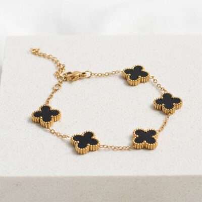 Love Shouts Flower Bracelet Black