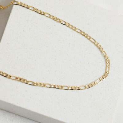 Love Shouts Flat Curb Chain