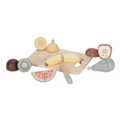 Little Dutch Slicing Fruit