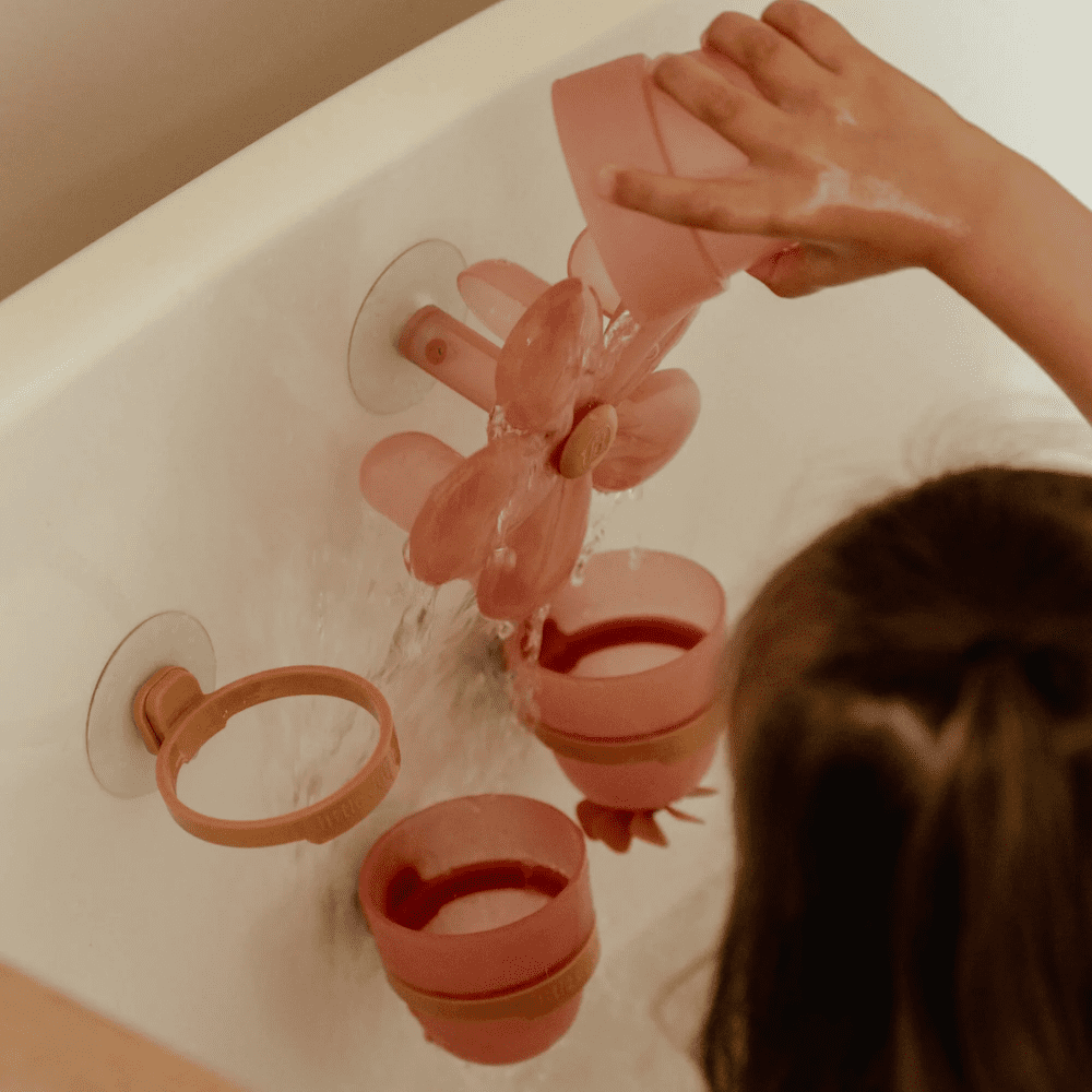 Little Dutch Bath Cup Set - Flowers - Image 2